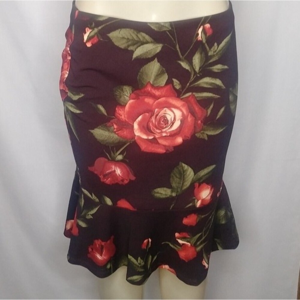 Burgundy Pencil Skirt M